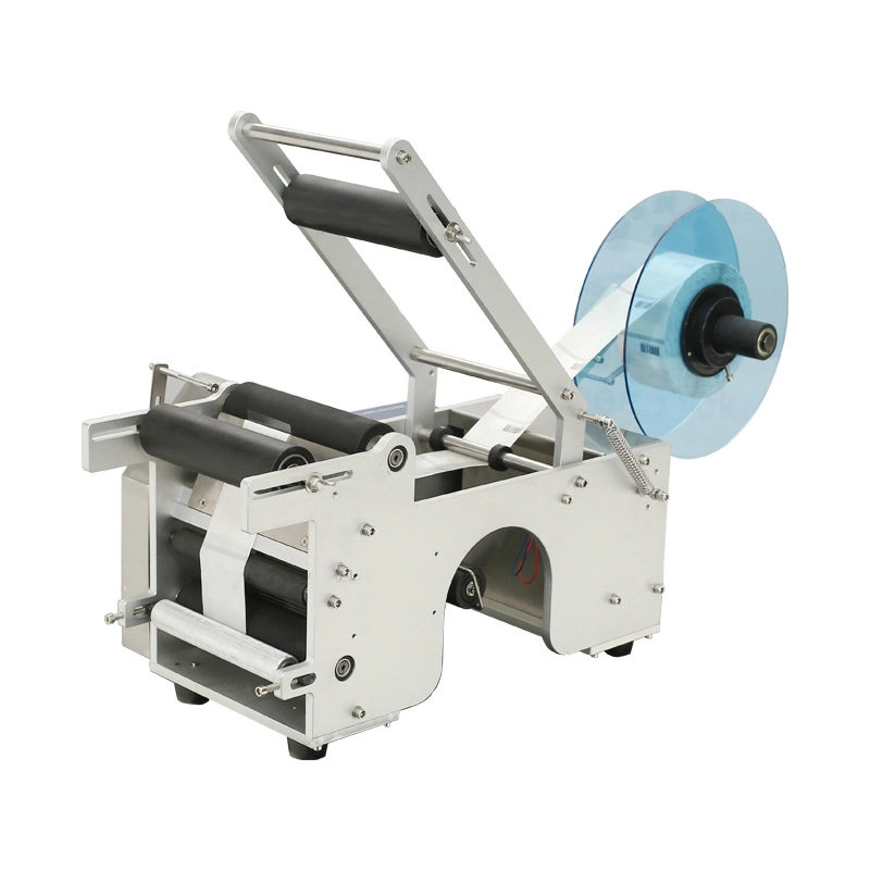 دستگاه لیبل چسبان بطری های استوانه ای با بدنه آلومینیومی مدل XT-50 آرازتک